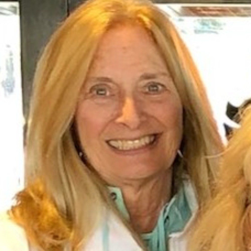 Meet your Posher, Sharon